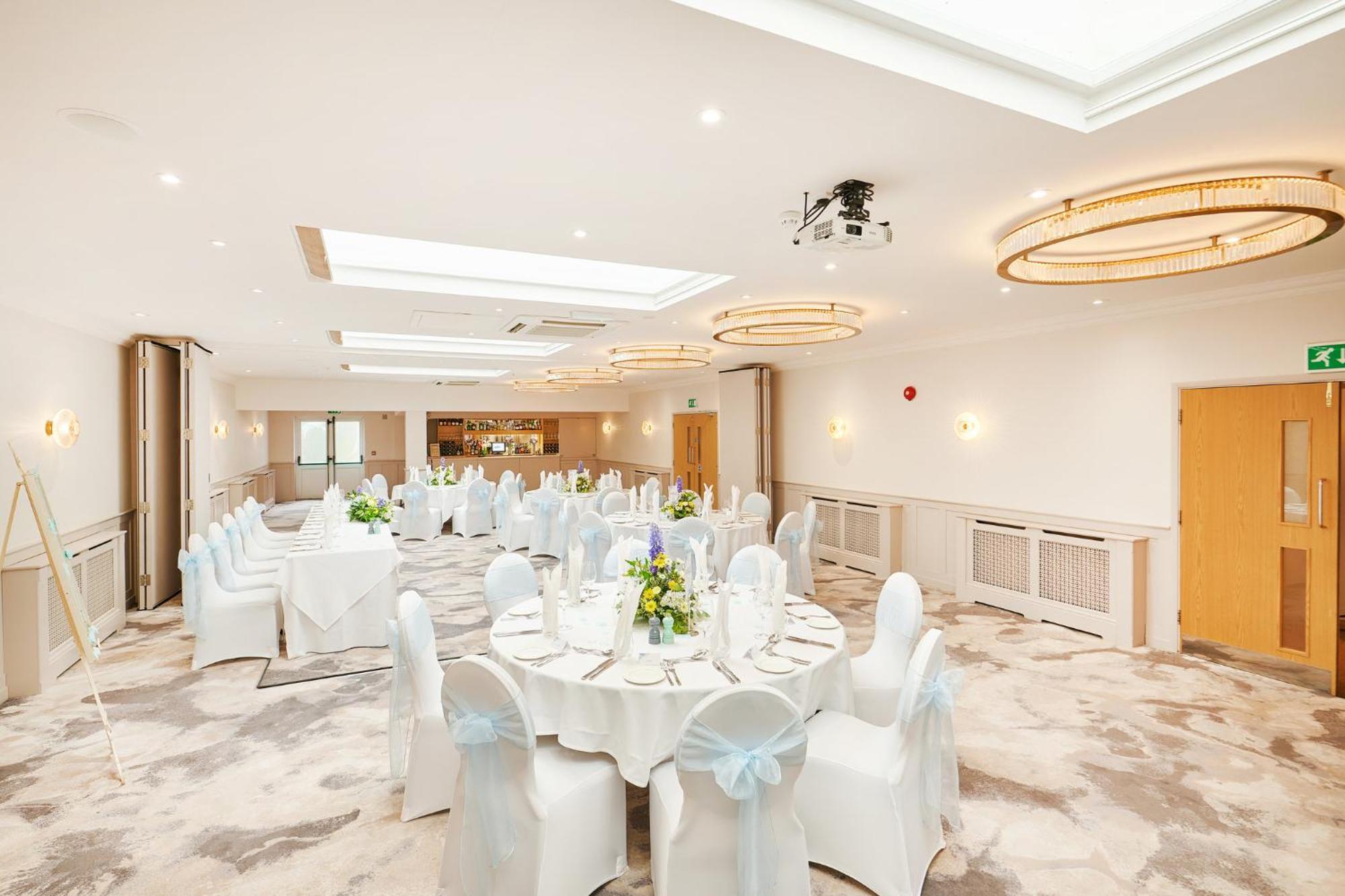 Milford Hall Salisbury Ngoại thất bức ảnh