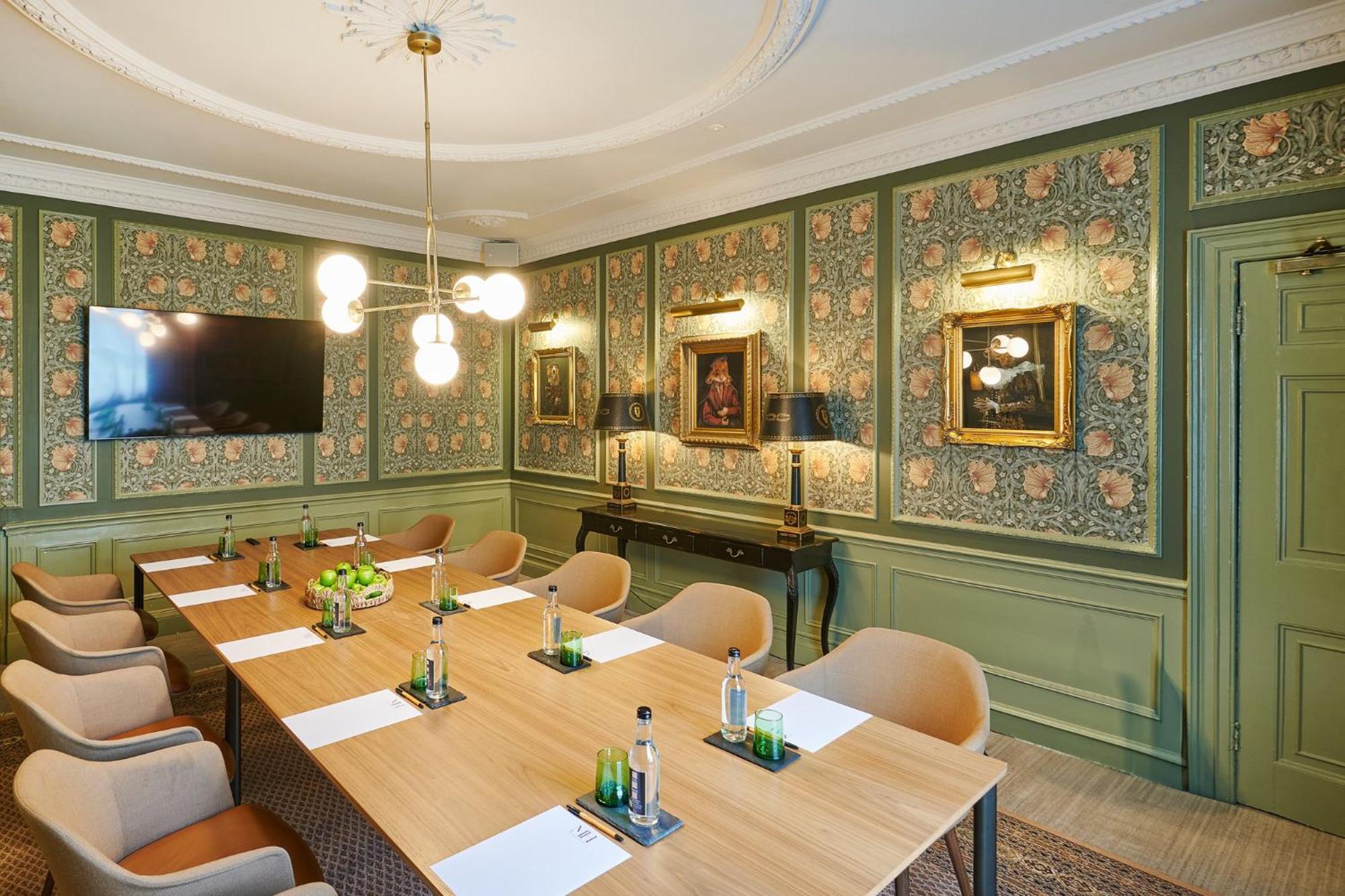 Milford Hall Salisbury Ngoại thất bức ảnh